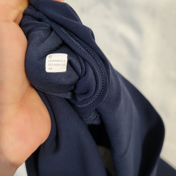 Lululemon Align Navy Leggings size 6 lenghr 28 New with tags - Picture 12 of 12